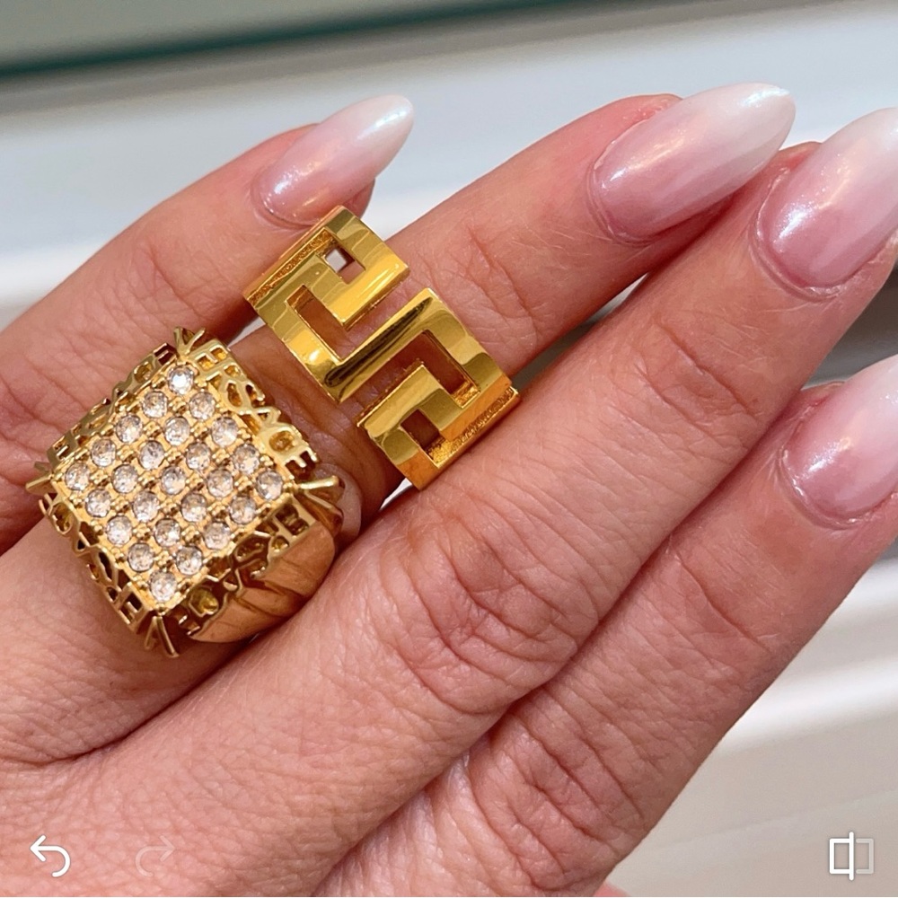 Versace Greek Key Design Ring - Picture 6 of 6